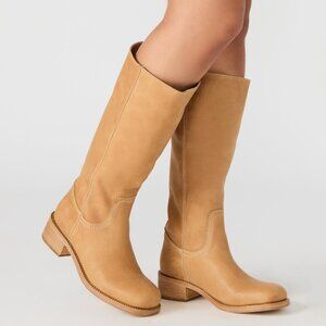 Steve Madden Riggs Banana Leather Wide Calf-Brand New